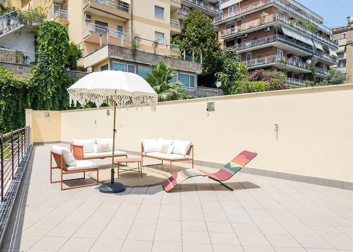 The Spiral Way - Trastevere With Large Private Terrace * Rome